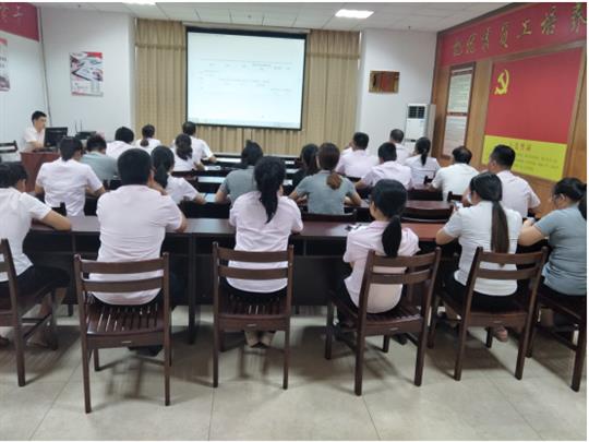 乐鱼在线注册_乐鱼（中国）
顺利开展2019年工程系列 职称申报培训会